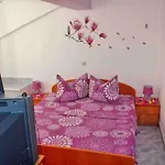 In 43529 Διαμέρισμα *