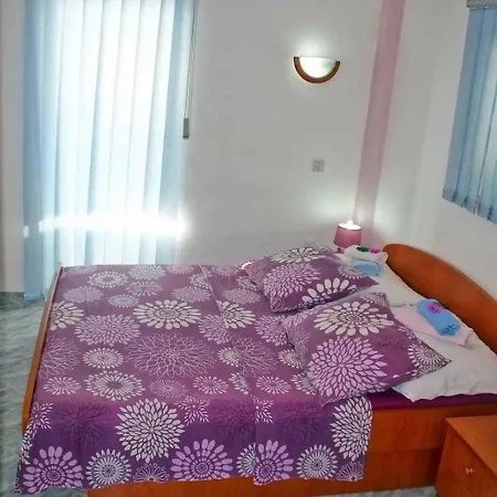 In 43529 Apartmán Komarna
