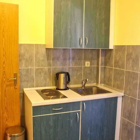 Apartmán In 43529 Komarna