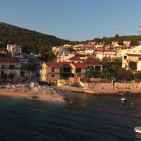 In 43529 Appartamento Komarna